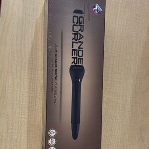 Grande Digital Curling Wand - Black